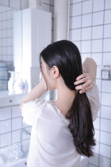 窒命写真